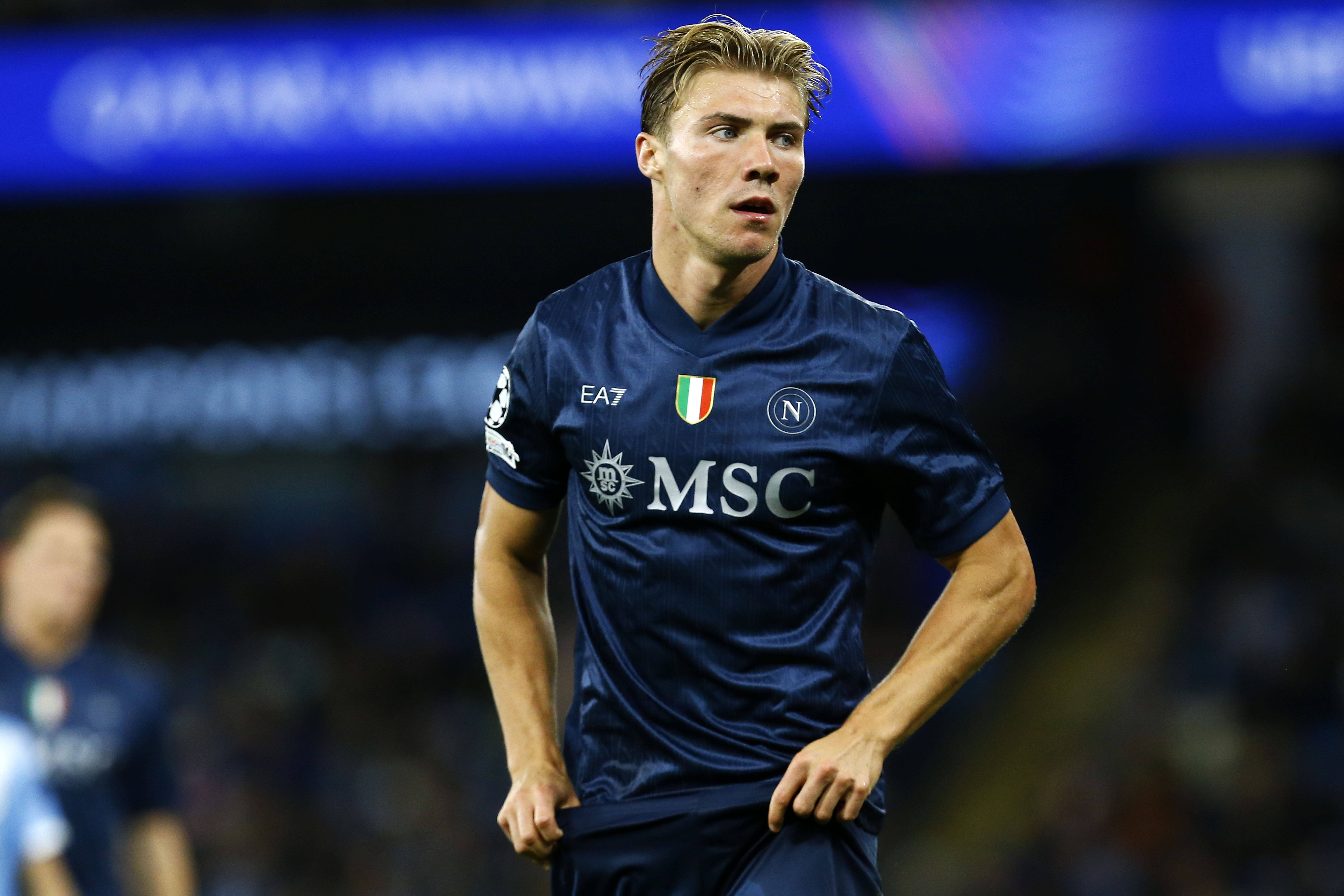 霍伊伦直面曼联低迷期 称在那不勒斯重获足球乐趣