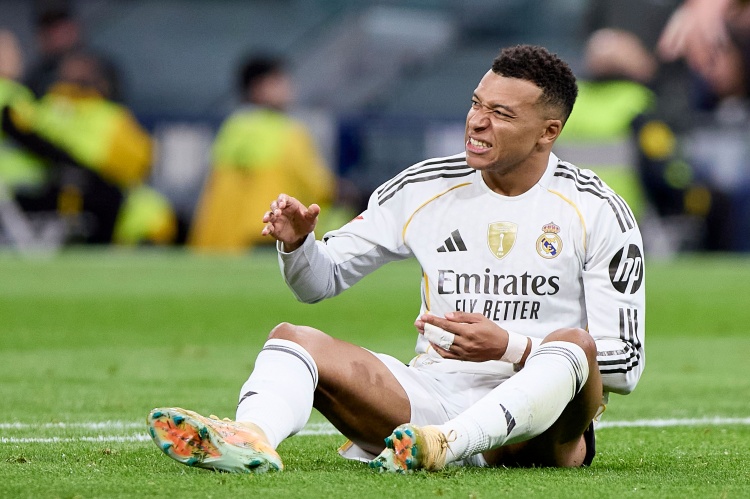 皇马医疗组近期争议频发 姆巴佩罗德里戈等多起案例引关注