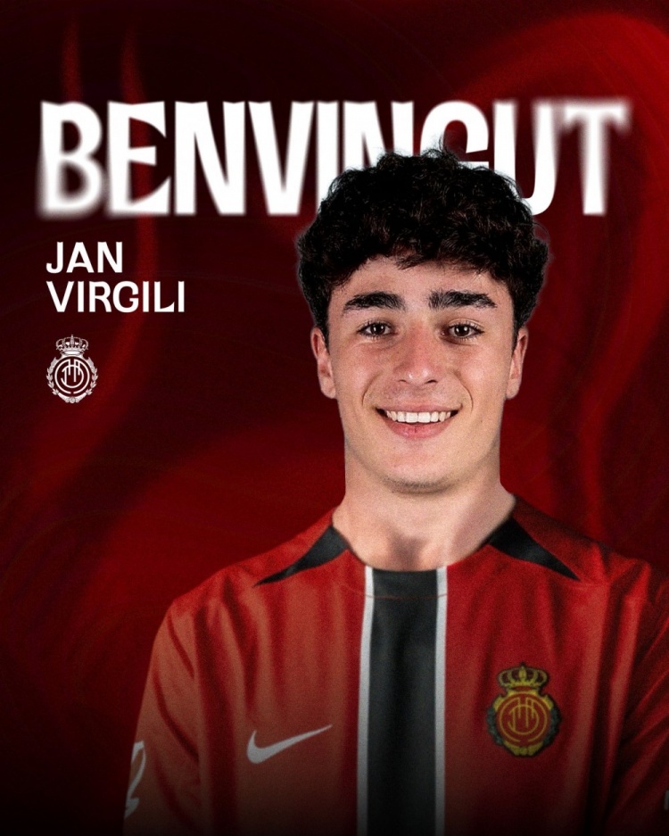 比尔希利谈巴萨潜在回归 直言若接德科电话难拒绝 比尔希利谈巴萨潜在回归 直言若接德科电话难拒绝