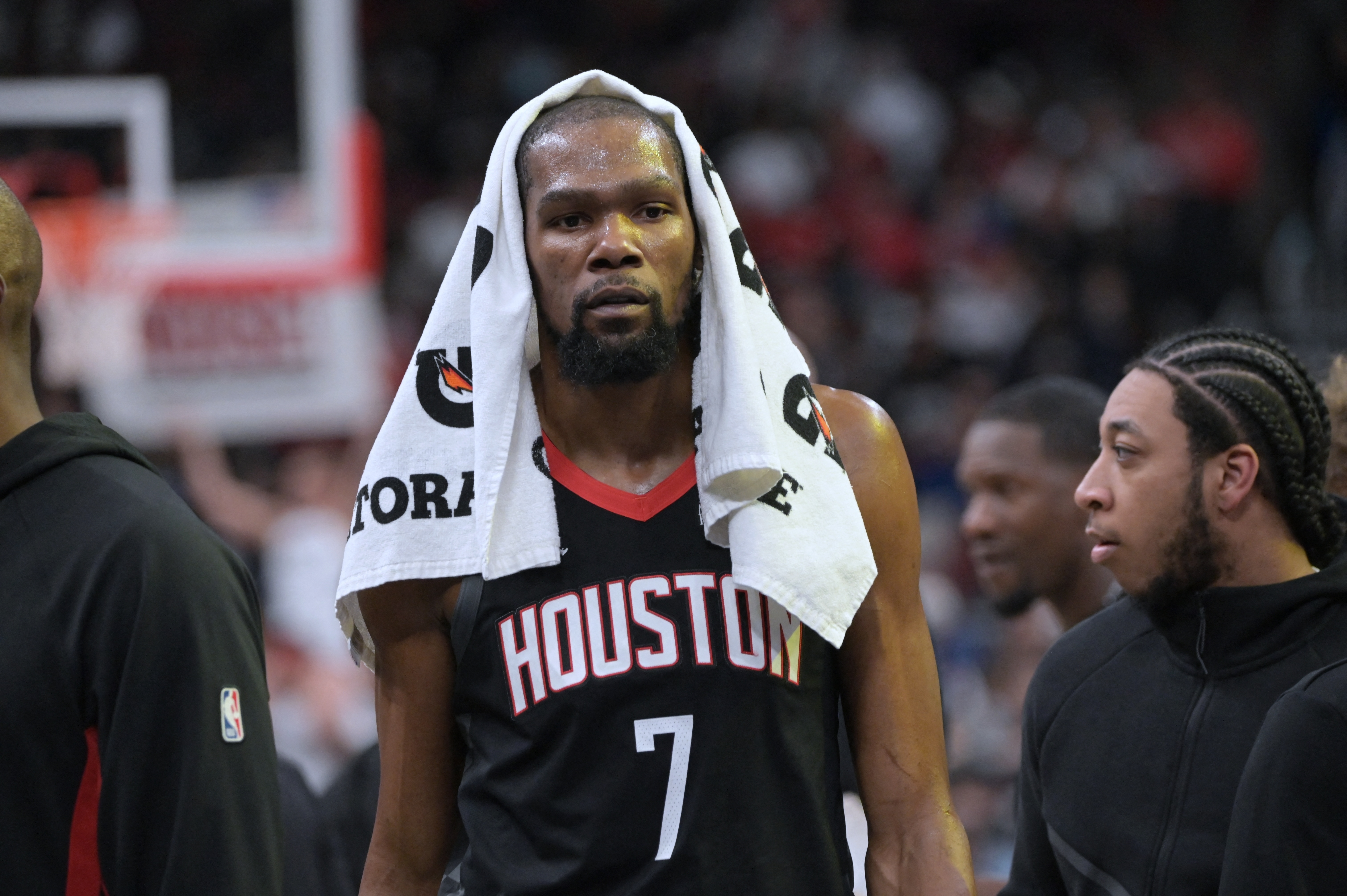 杜兰特复盘加时败因 直言末节失准与内线强攻遭针对 杜兰特复盘加时败因 直言末节失准与内线强攻遭针对