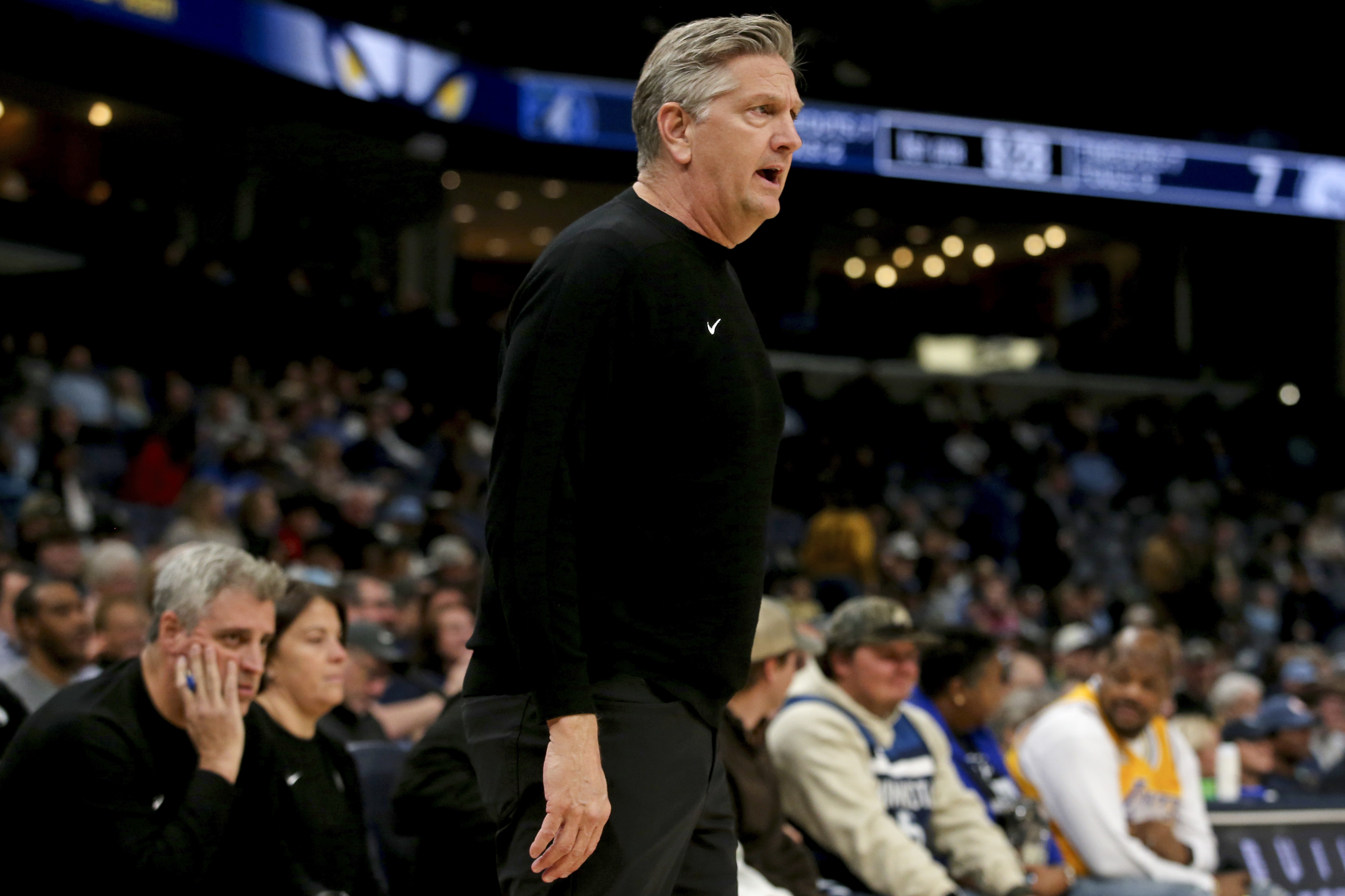 芬奇点出防守关键 麦克丹尼尔斯破非法掩护锁死杜兰特 芬奇点出防守关键 麦克丹尼尔斯破非法掩护锁死杜兰特