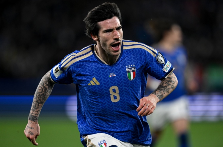 托纳利凌空斩+长传制导 意大利晋级附加赛决赛 纽卡无缘欧战或触发离队条款