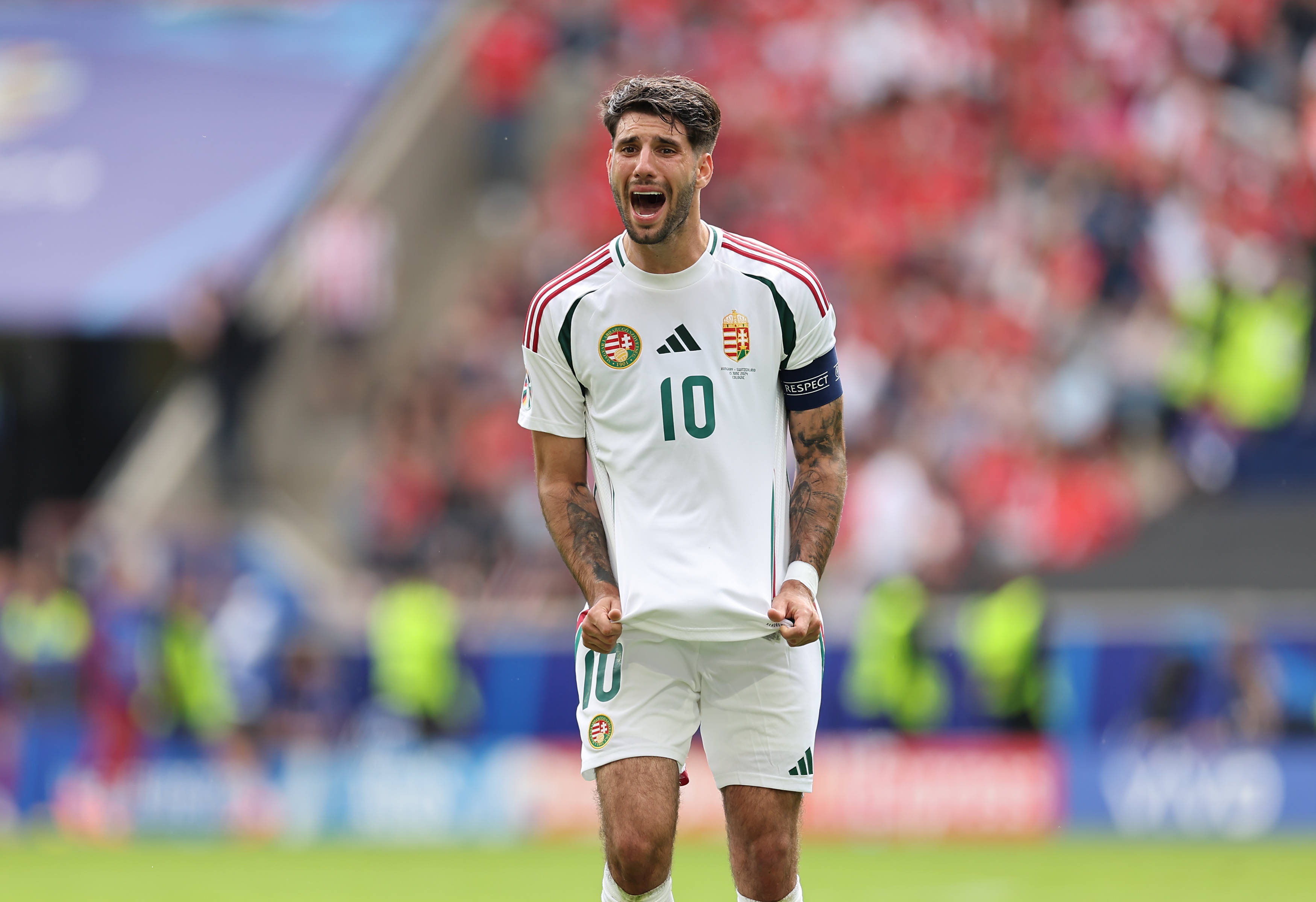 匈牙利主帅罗西强硬回应斯洛特 索博斯洛伊使用问题引国家队与俱乐部暗战