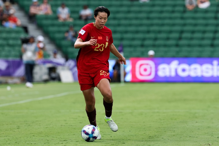 女足国脚邵子钦加盟本菲卡 夏窗注册有望出战欧冠