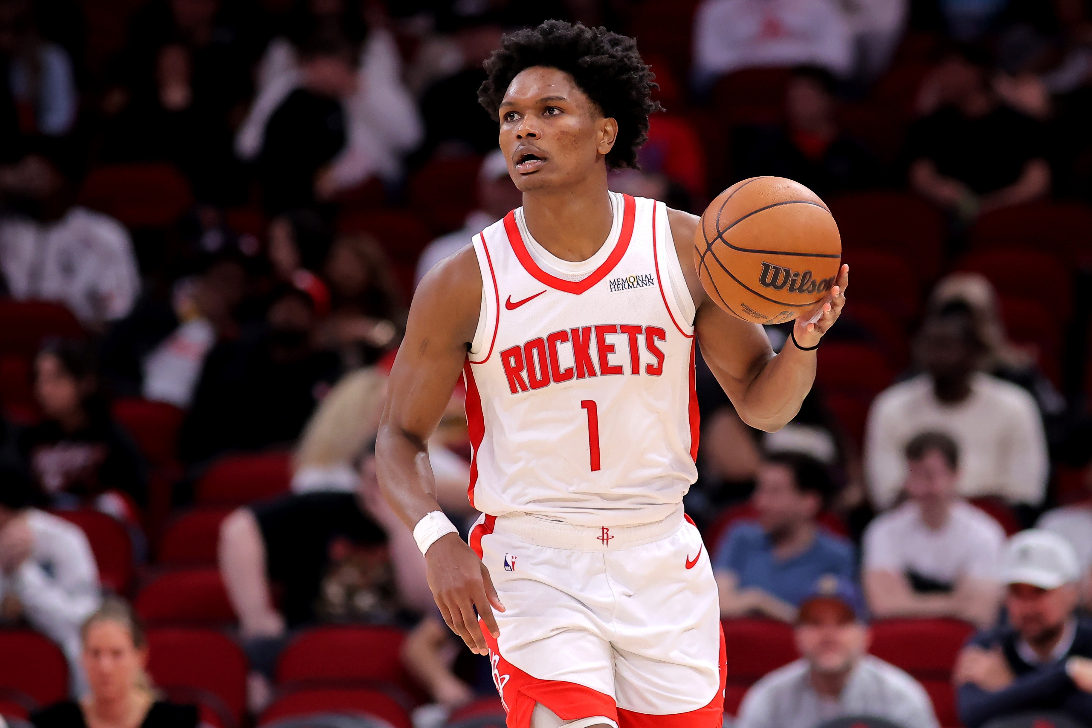 火箭防守体系崩塌 篮板优势退化致攻防失据