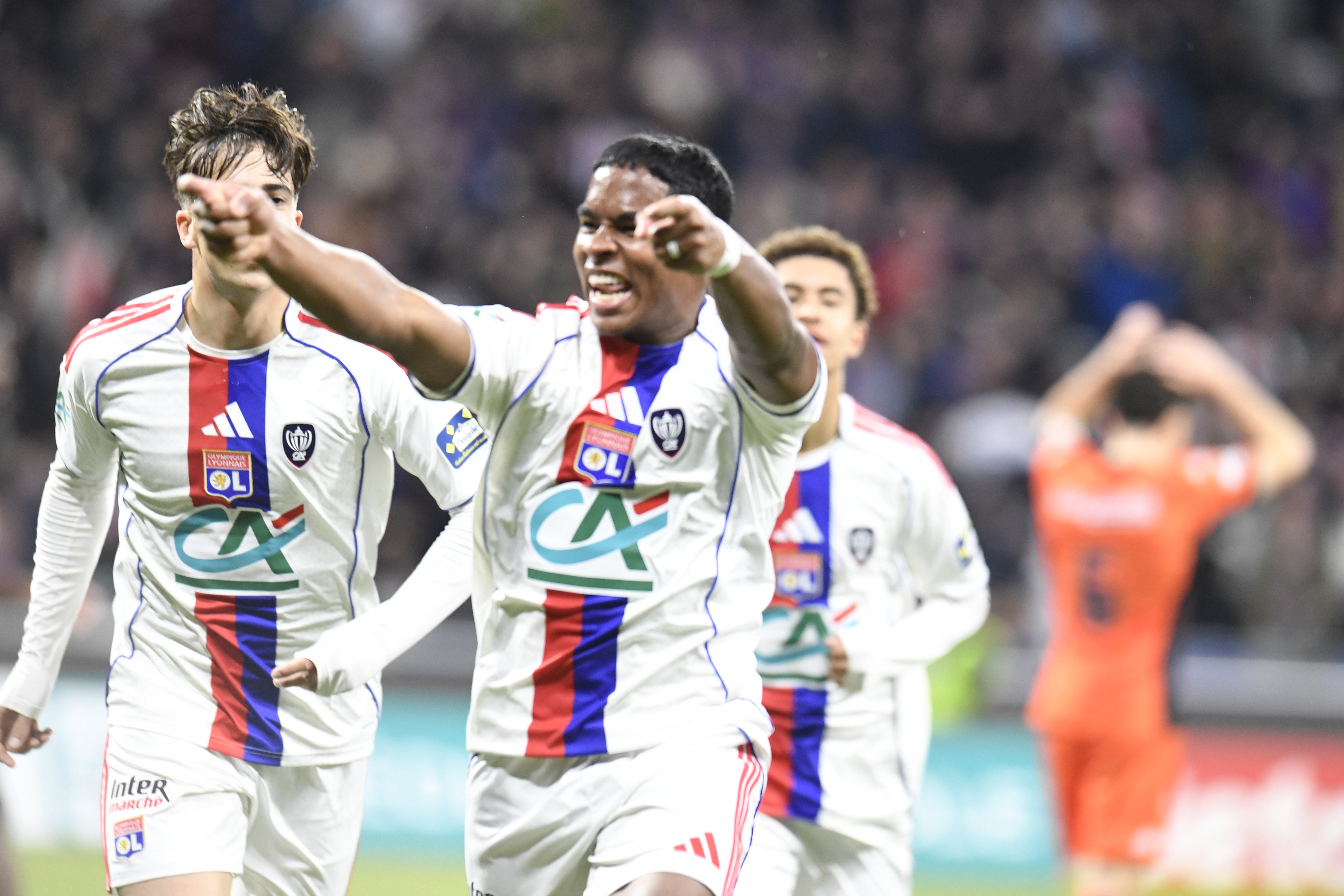 恩德里克里昂枯坐90分钟 巴西锋线竞争残酷安帅未给机会 恩德里克里昂枯坐90分钟 巴西锋线竞争残酷安帅未给机会