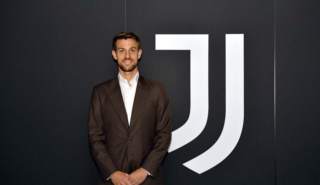 鲁加尼回归即上货架 斯帕莱蒂计划无其位置