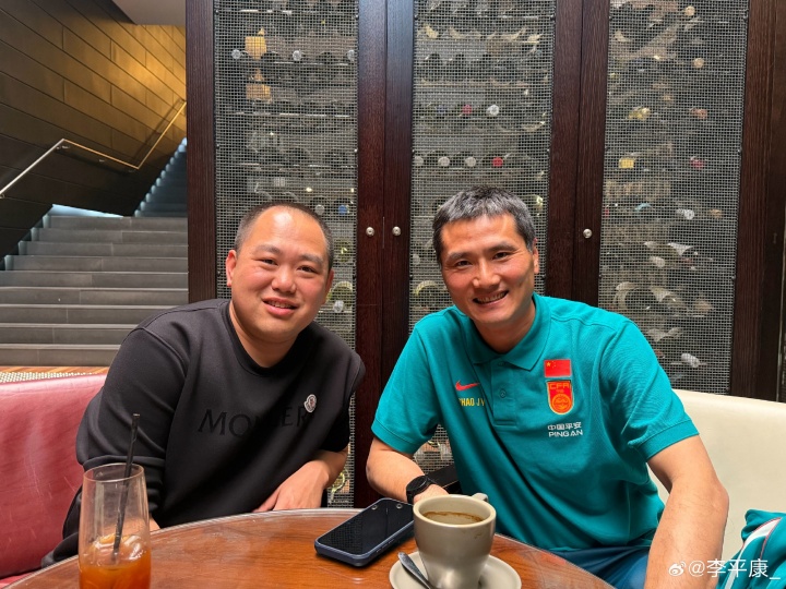 国足封闭集训纪律严明 邵佳一婉拒外出邀约