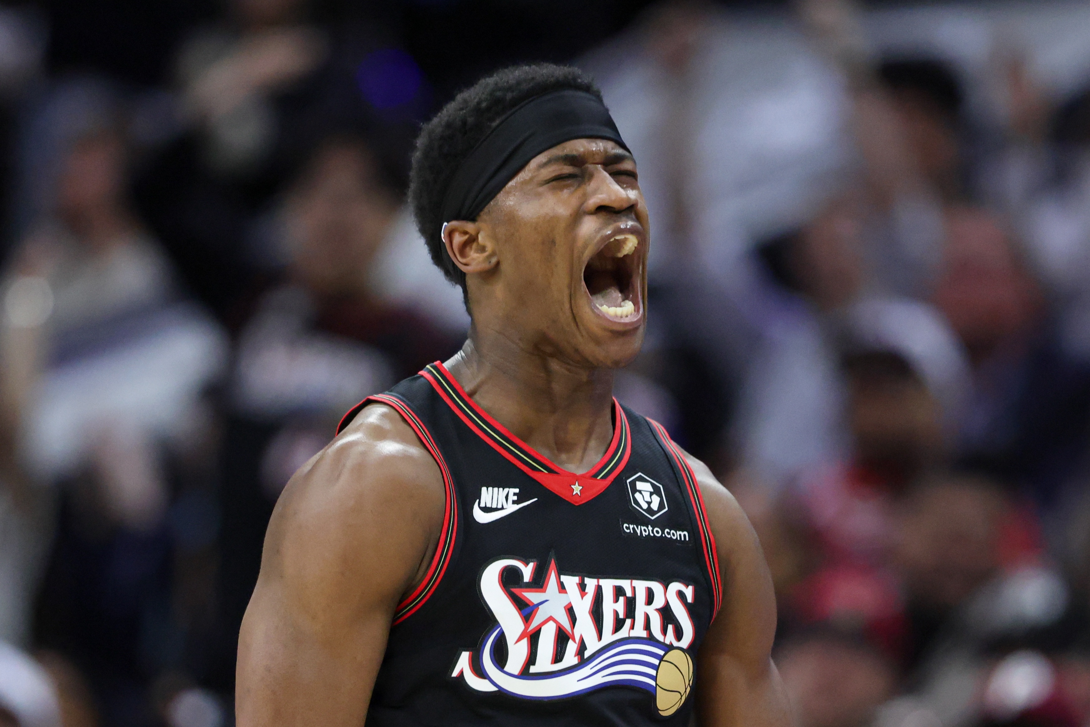 埃奇库姆明志 季后赛目标唯总冠军