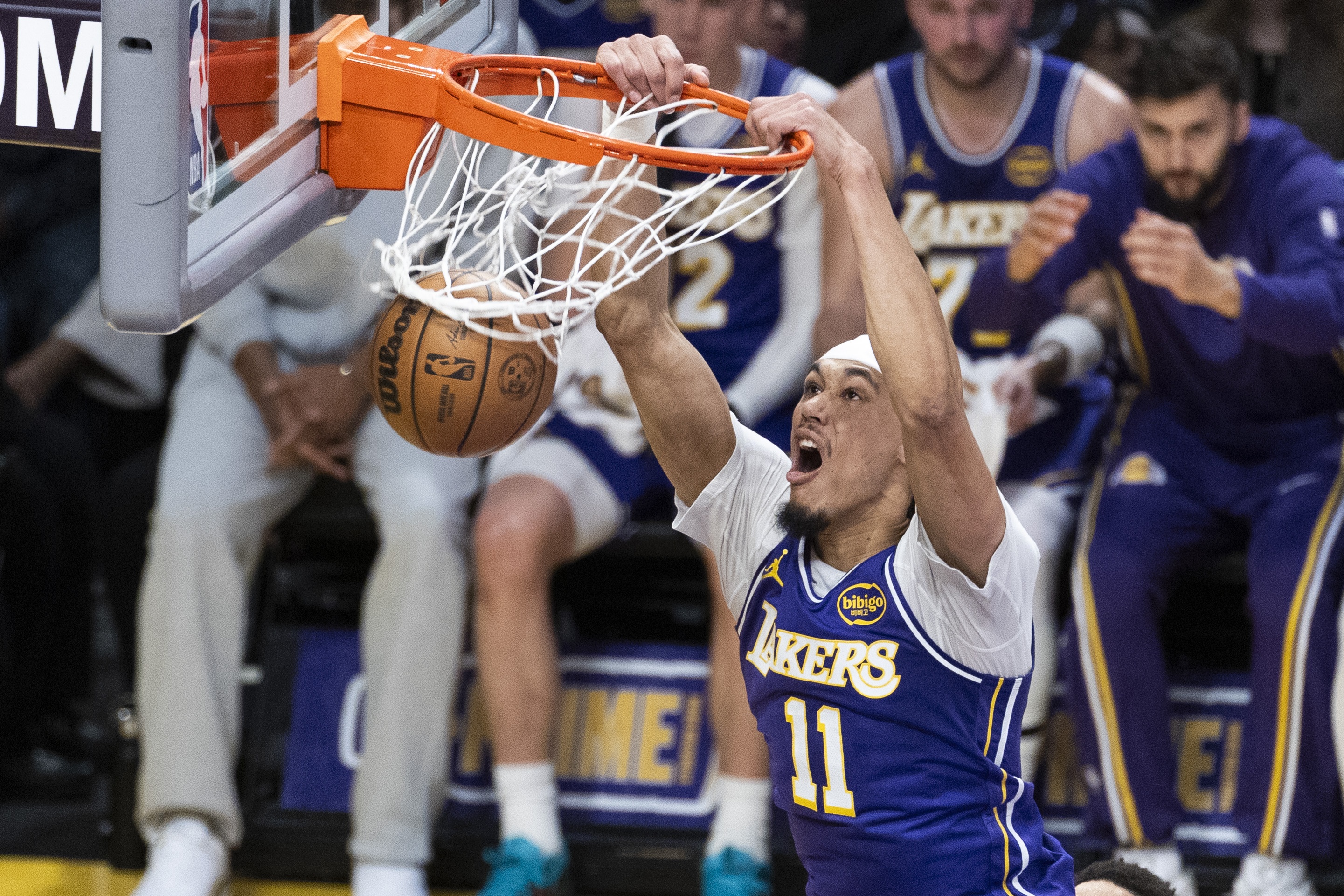 海斯近三战高效输出 湖人内线轮换深度获验证 海斯近三战高效输出 湖人内线轮换深度获验证