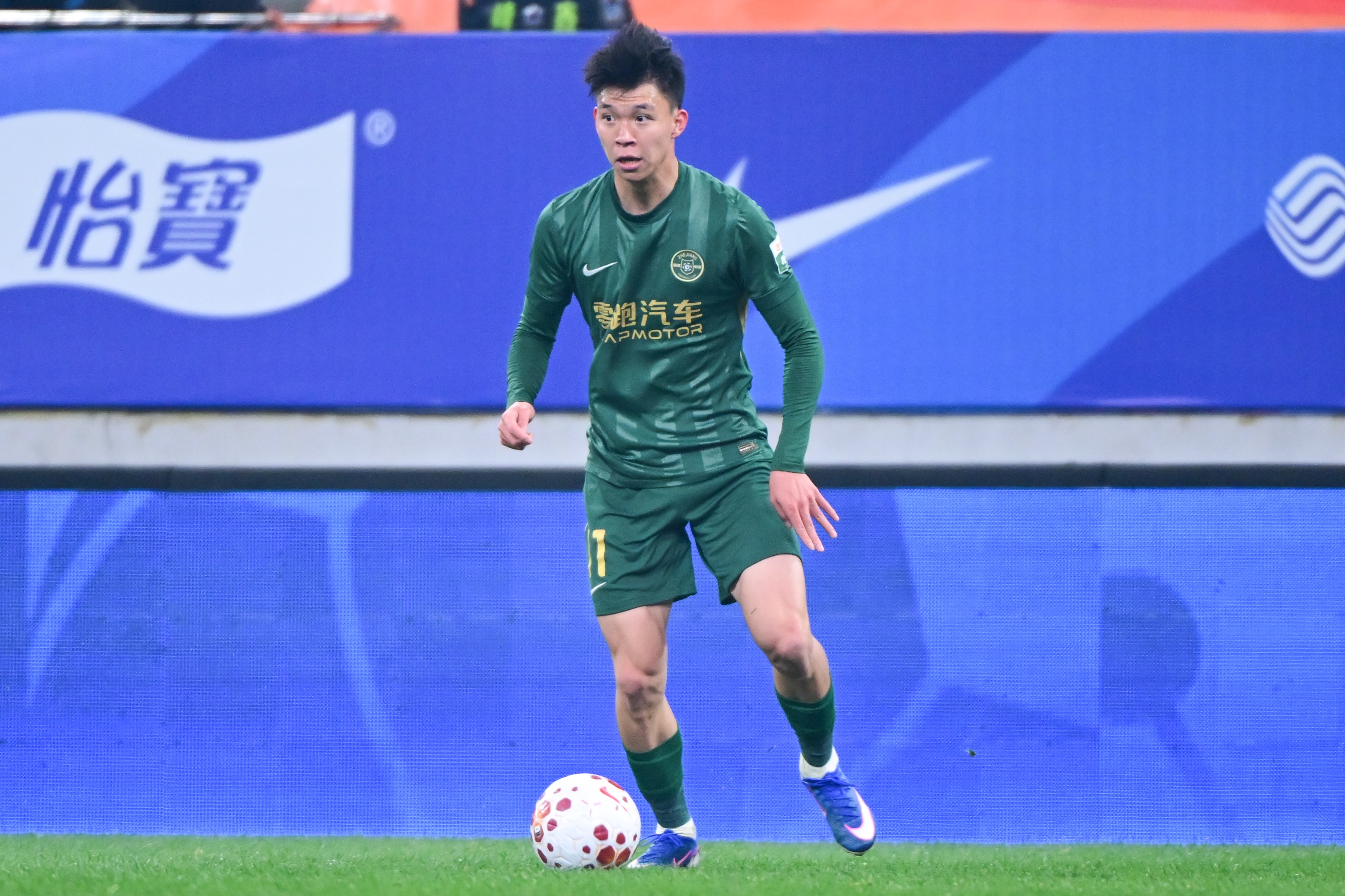 王钰栋姓名商标遭批量注册 拜合拉木申请被驳回