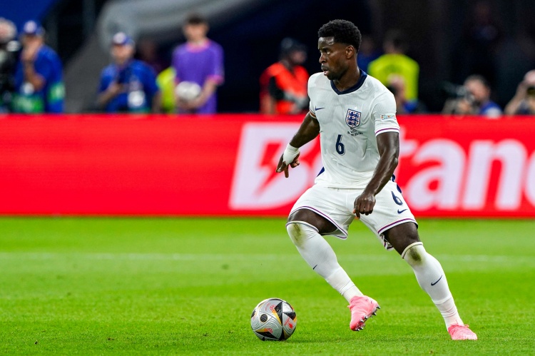 格伊首任队长难阻三狮败局 赛后直言需正视失利 格伊首任队长难阻三狮败局 赛后直言需正视失利