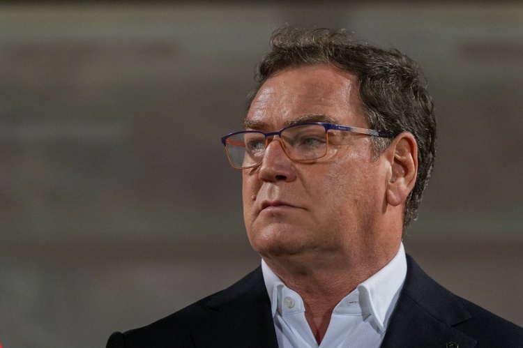 波兰附加赛出局厄本称痛苦 将对话莱万确认去留