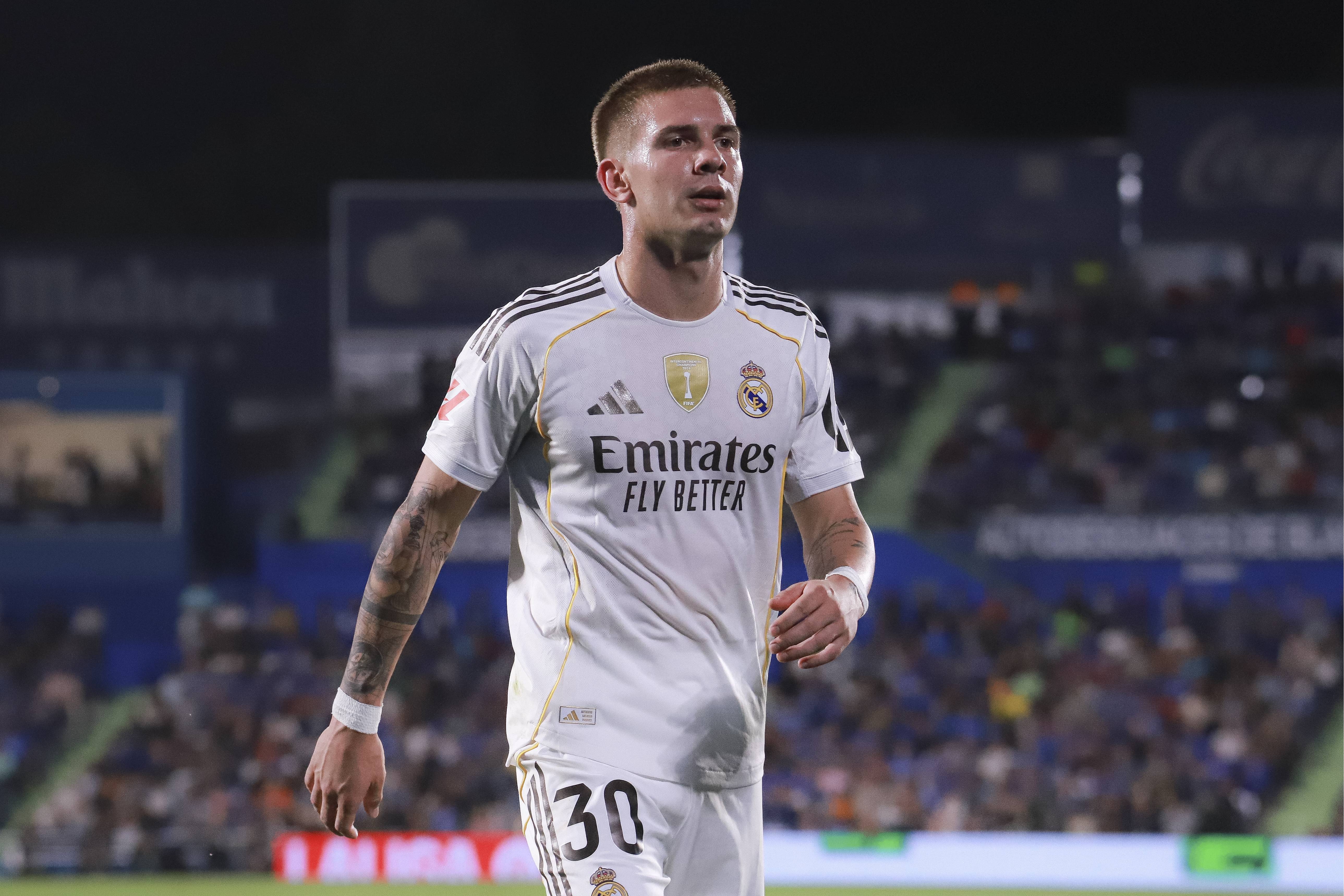 马斯坦托诺失宠 过去两月仅获60分钟