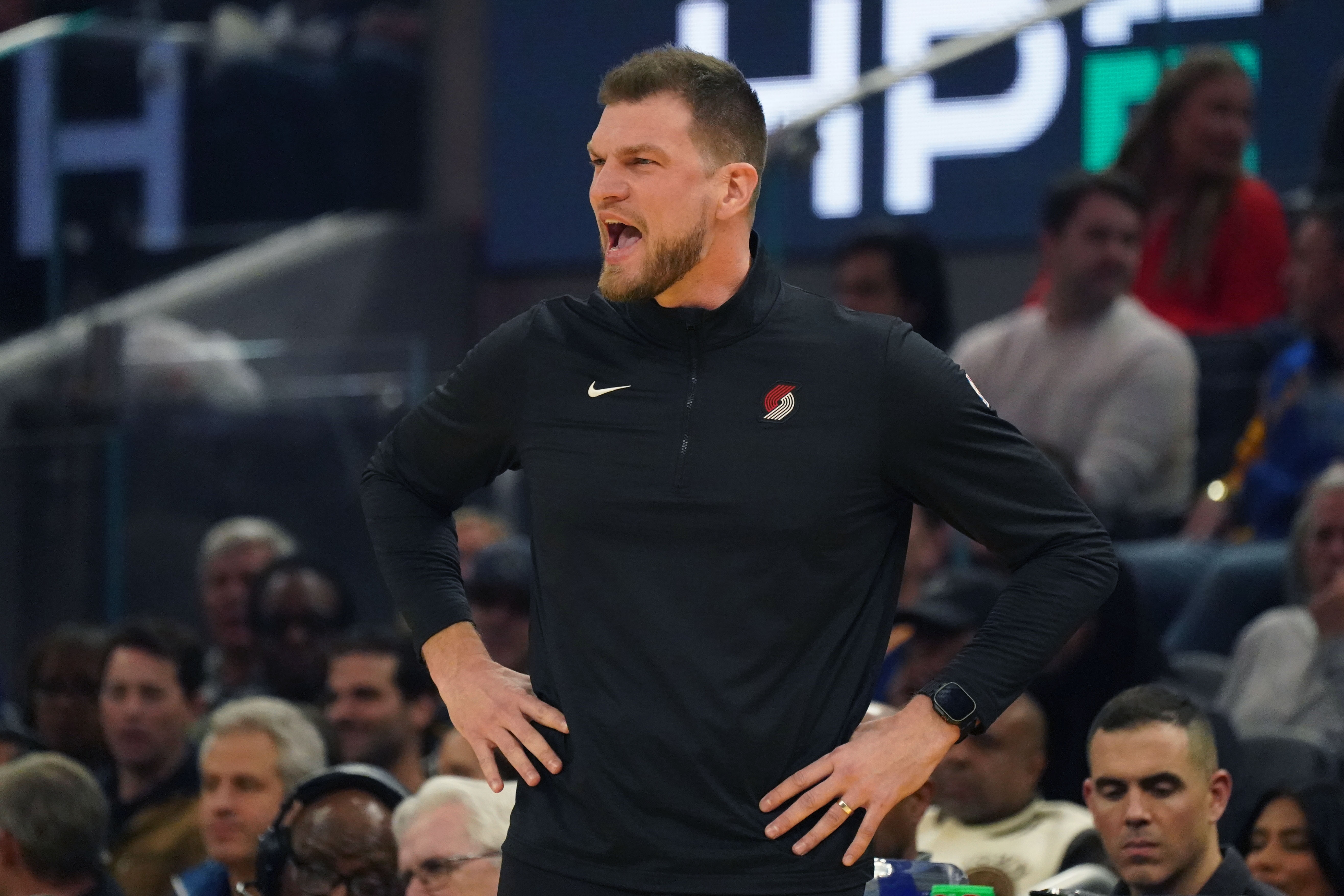 开拓者易主邓顿履新 克罗宁斯普利特去留悬而未决