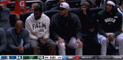 字母弟首秀取3分 雄鹿主场大胜独行侠 字母弟首秀取3分 雄鹿主场大胜独行侠