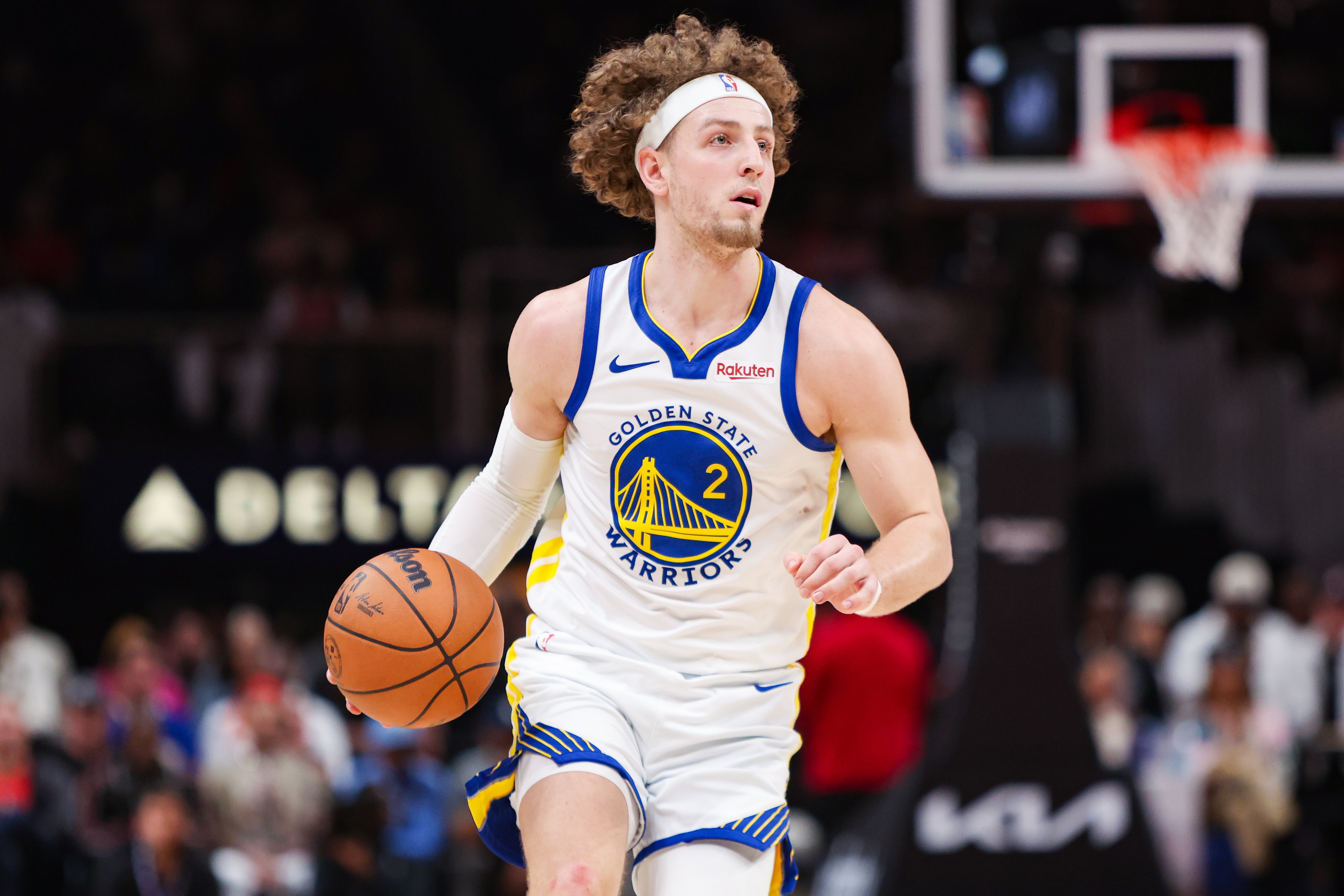 波杰姆斯基首节12分后遭冷藏 勇士主场负马刺