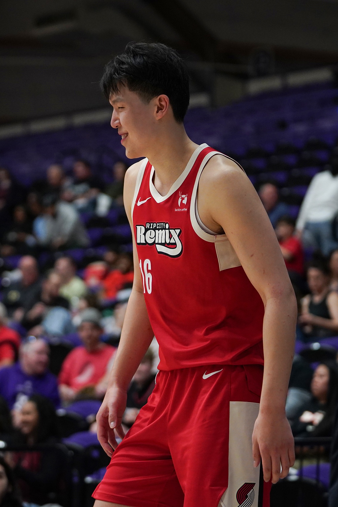 杨瀚森G联赛季后赛首秀 混音下克上晋级西部半决赛