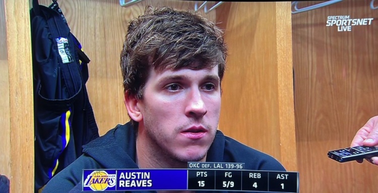 里夫斯首节4失误揽责 湖人客场惨败雷霆43分 里夫斯首节4失误揽责 湖人客场惨败雷霆43分