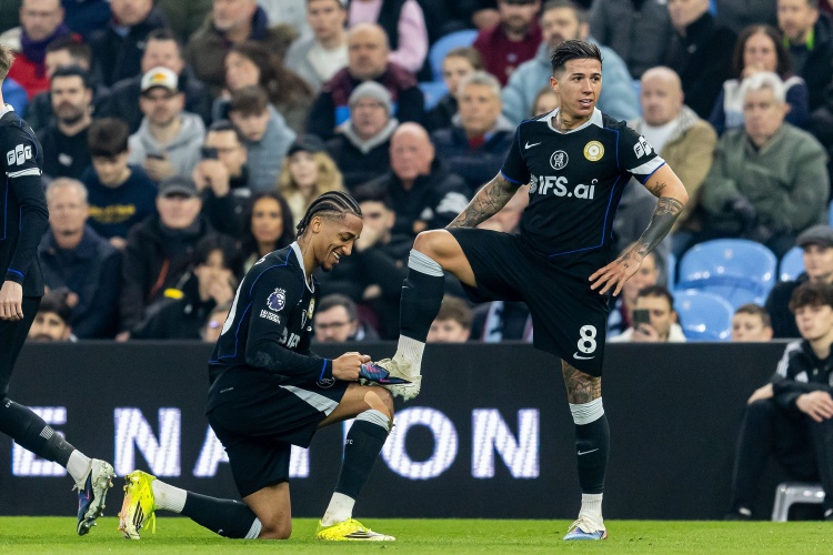 迪尼炮轰恩佐库库雷利亚国家队放炮 切尔西更衣室问责机制缺失