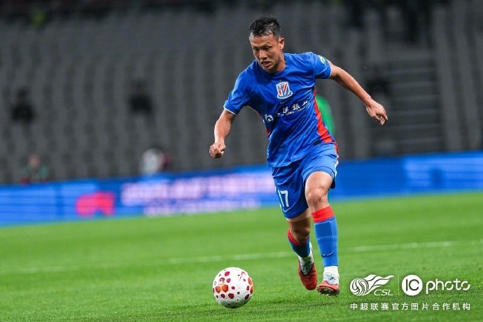 申花主场一球力克海港 路易斯制胜球锁定榜首 申花主场一球力克海港 路易斯制胜球锁定榜首