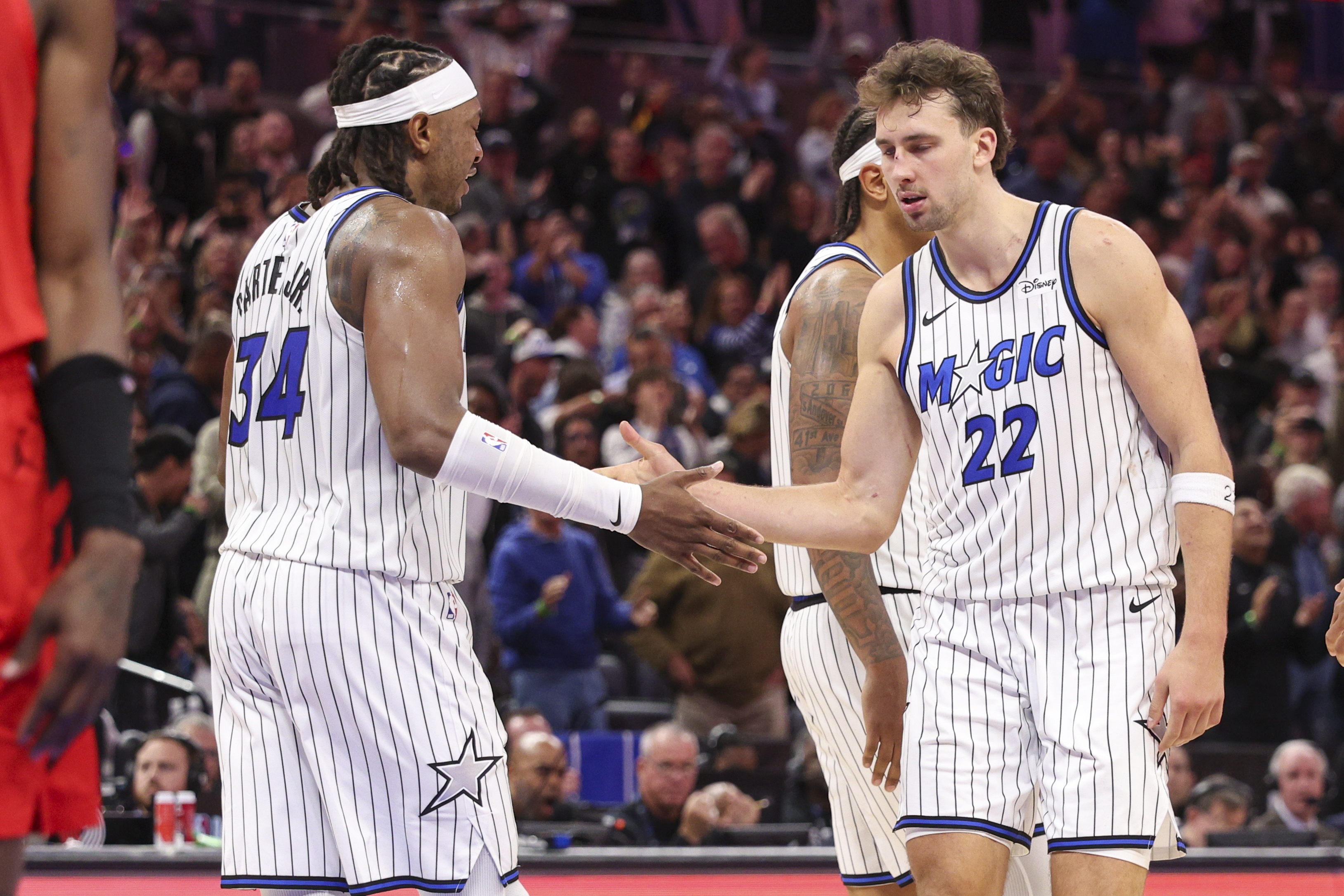 常规赛收官日：绿军魔术轮换阵容对决 东部第六归属悬念待解