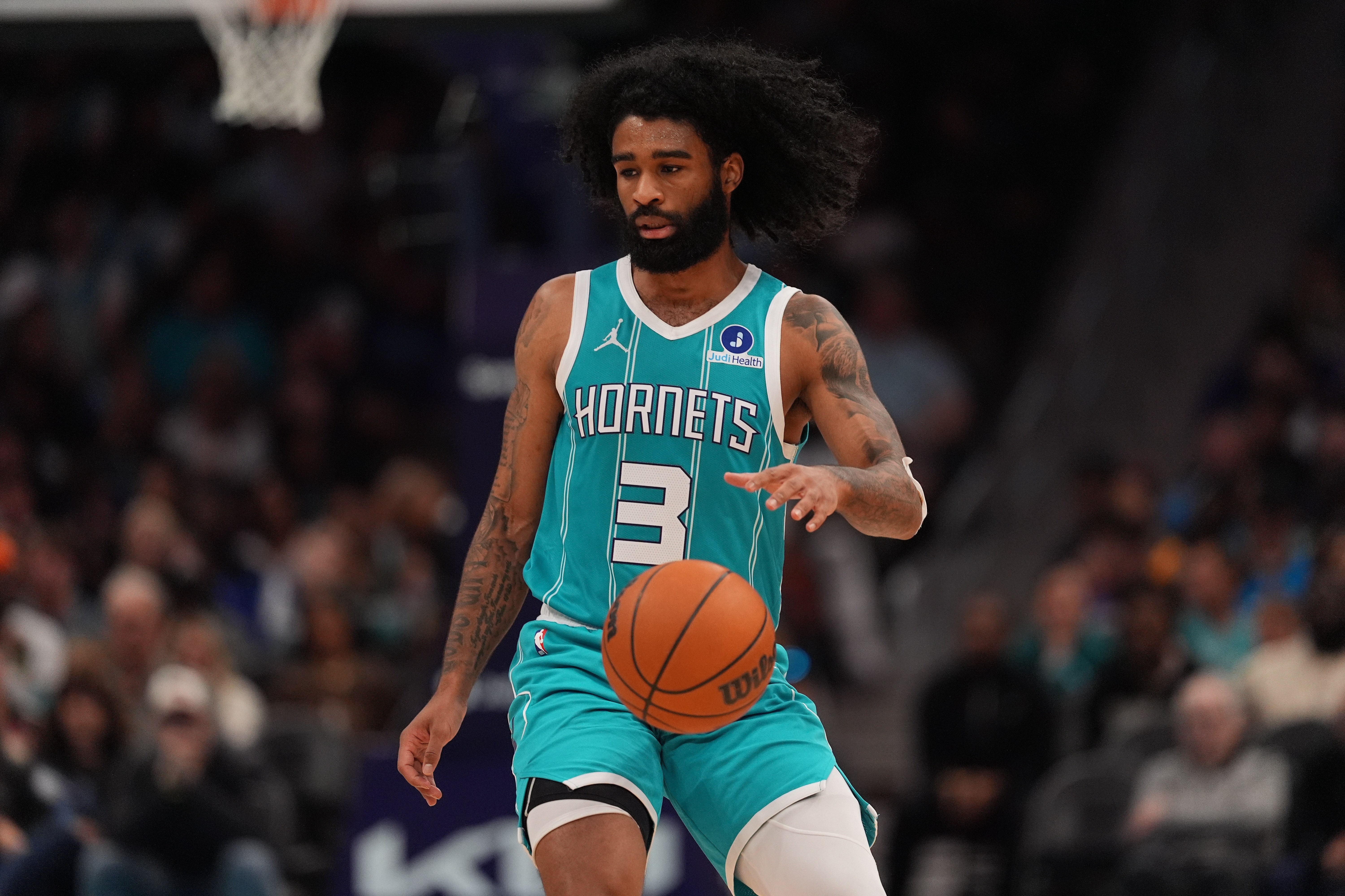 内姆哈德23助攻率队狂胜 里德百分百命中率难救主