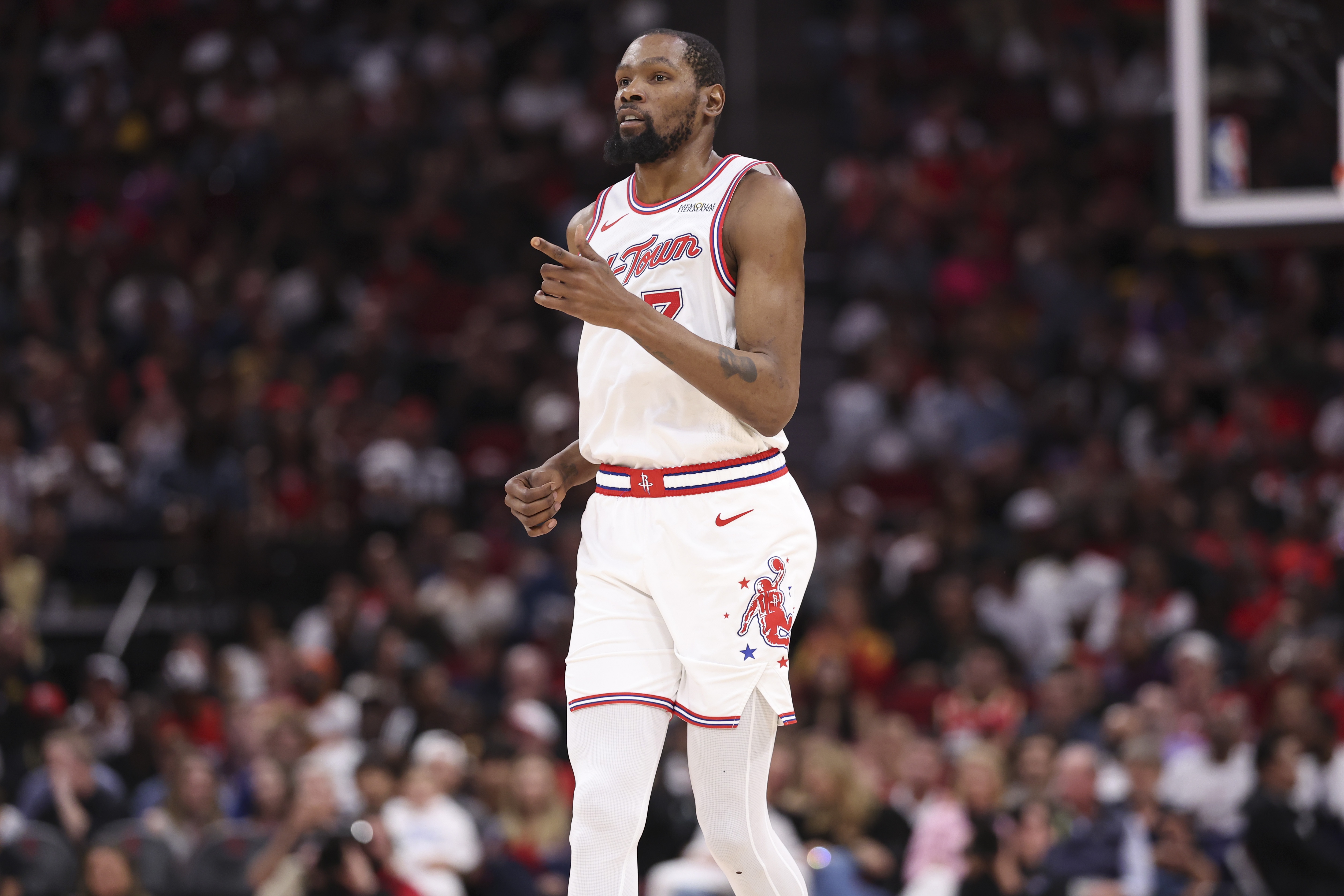 NBA第25周最佳出炉 詹姆斯英格拉姆当选