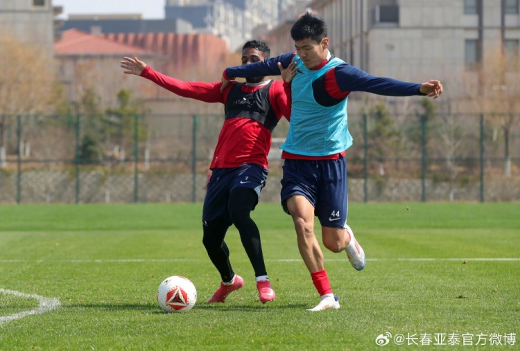 亚泰基地封闭备战 16日启程南下佛山