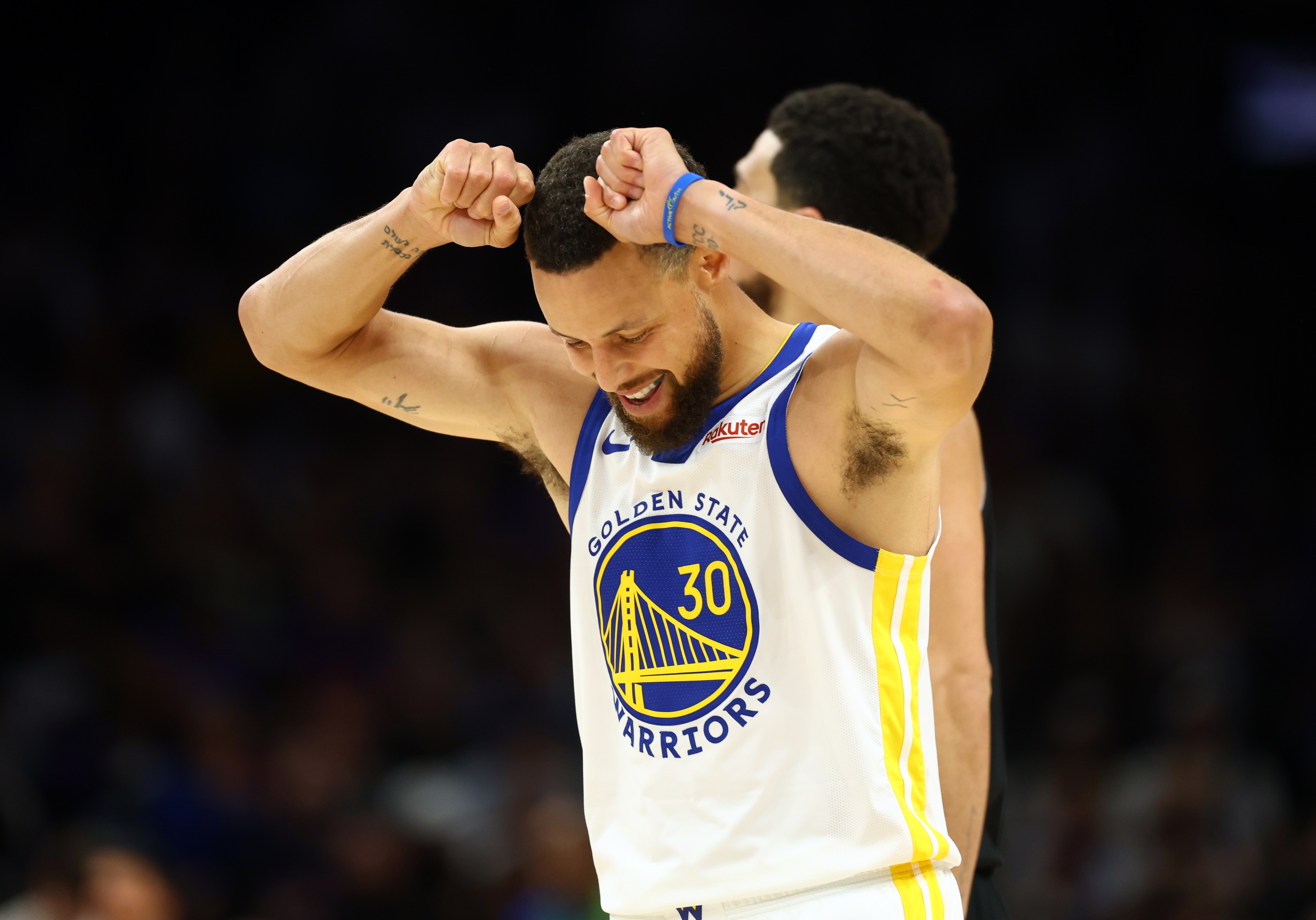 勇士赛季终结于附加赛 休赛期面临核心续约与阵容重构多重抉择