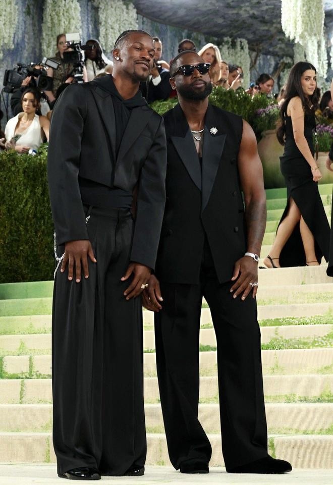 库里威少韦德巴特勒齐聚Met Gala 时尚界篮球面孔批量亮相