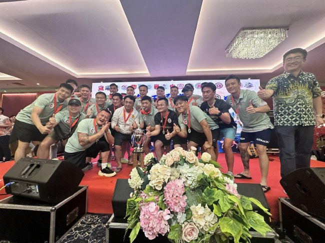 第五届一带一路华人华商足球邀请赛雅加达落幕 柬埔寨金边龙之队夺冠