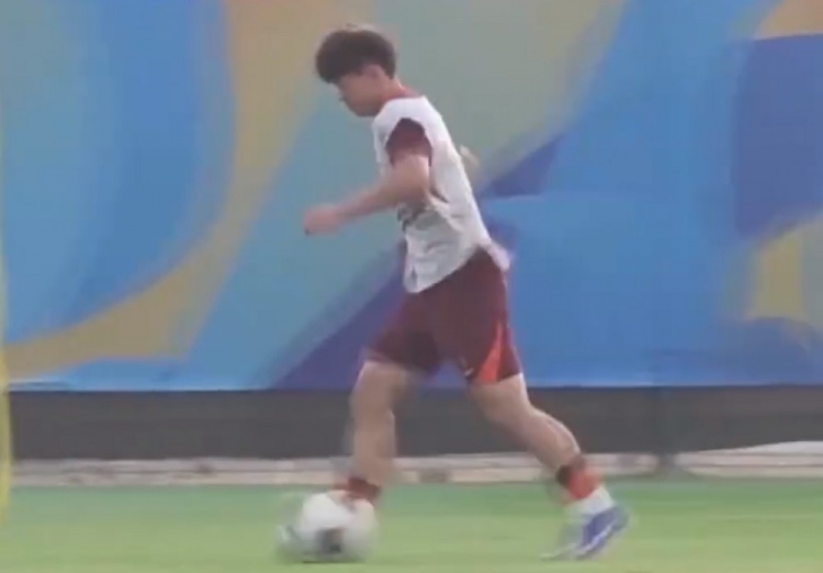 邝兆镭脚伤未愈三场零出场,U17国足2-0卡塔尔晋级世少赛 邝兆镭脚伤未愈三场零出场,U17国足2-0卡塔尔晋级世少赛