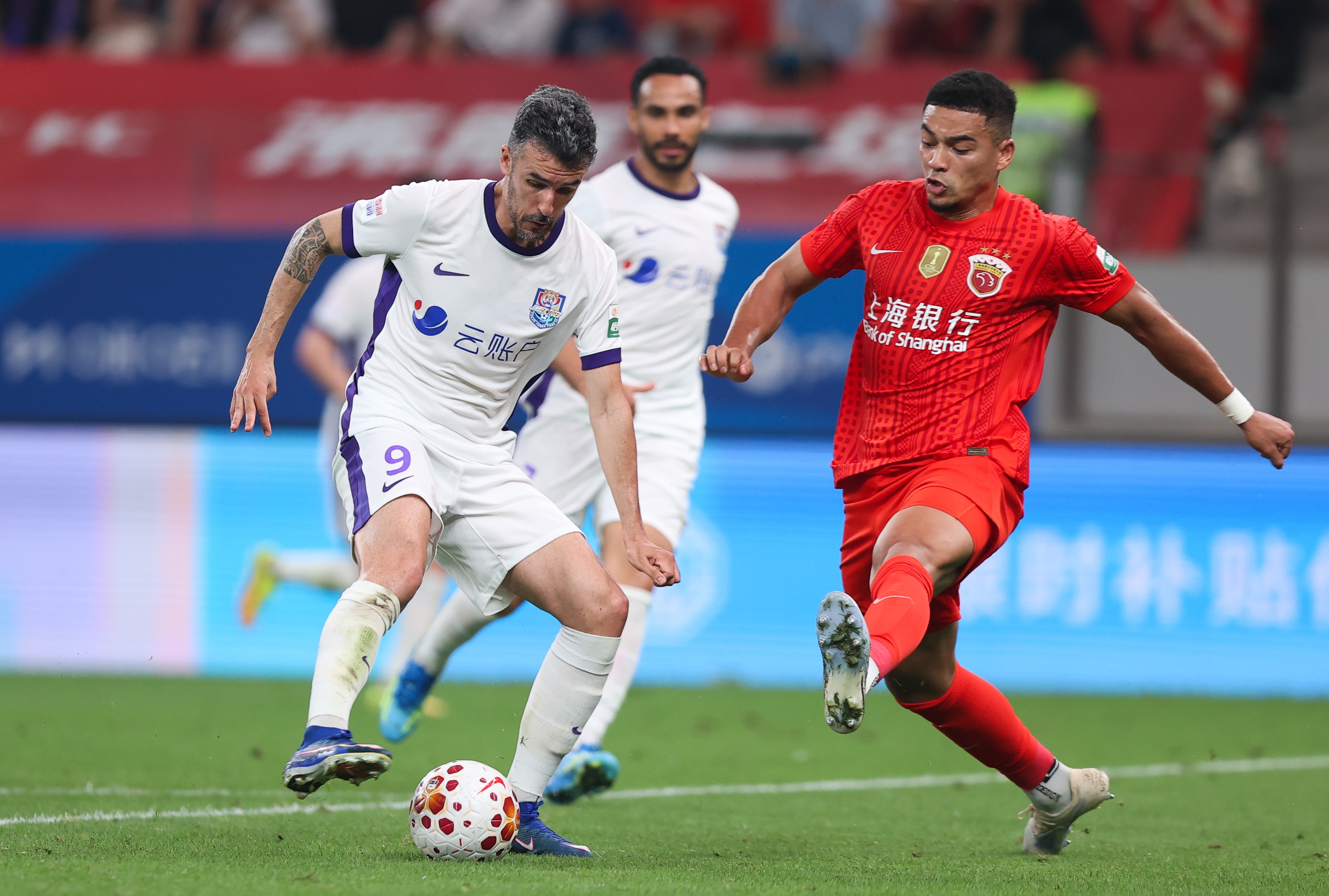 海港1-1津门虎:刘闻超直指“实力不够”,数据揭示攻防失衡 海港1-1津门虎:刘闻超直指“实力不够”,数据揭示攻防失衡